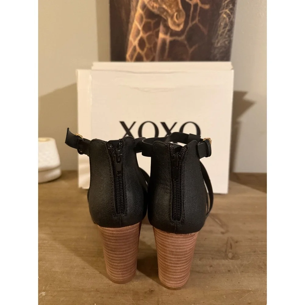XOXO Women's Bethan Black Gladiator‎ Heeled Sandals Size 10M